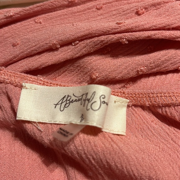 A Beautiful Soul (now known as Arula) Blouse - Picture 3 of 3